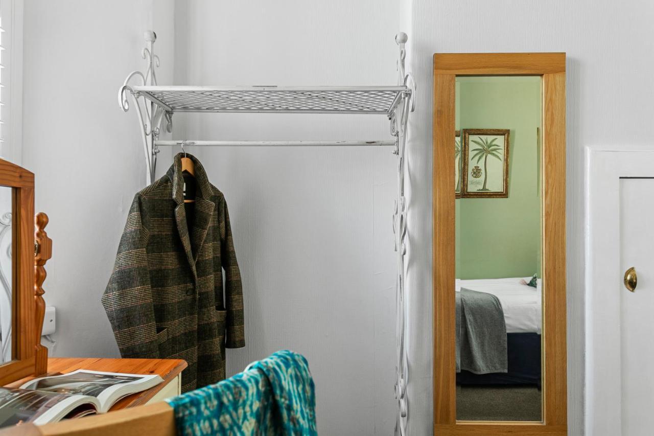 Southbank Town House Hotel Торки Екстериор снимка